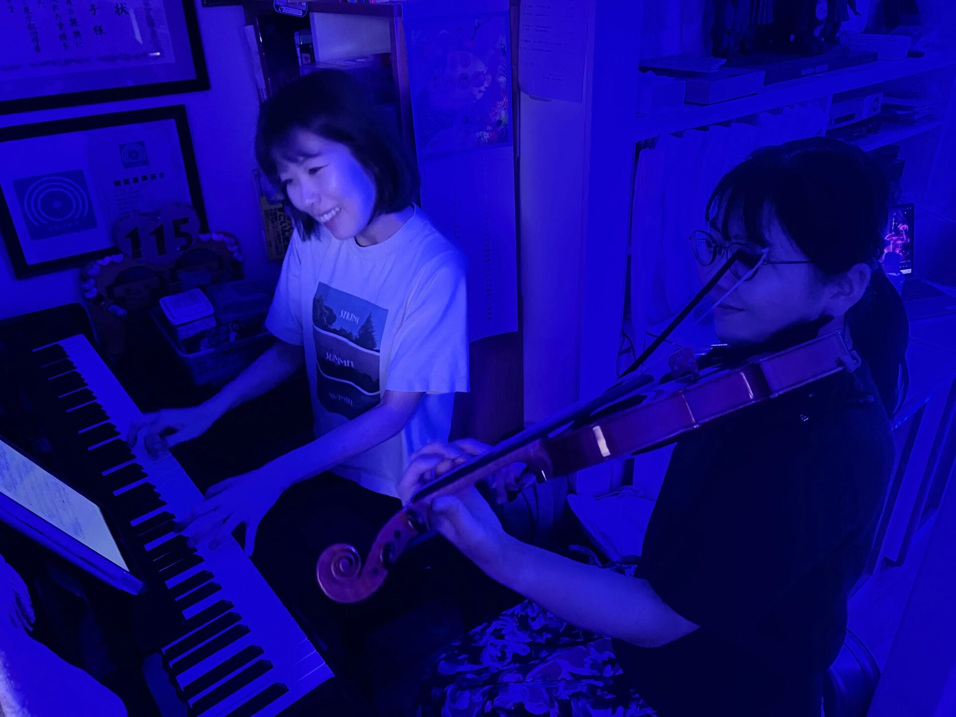 志のぶ幼稚園で行われた生演奏を取り入れた体験プログラムの様子